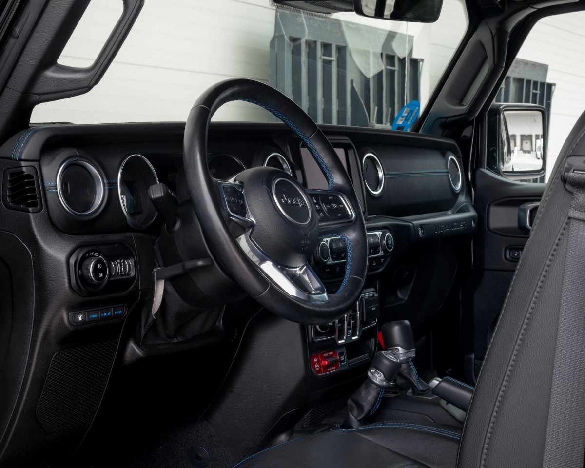 Jeep Wrangler Rubicon - Luxevan