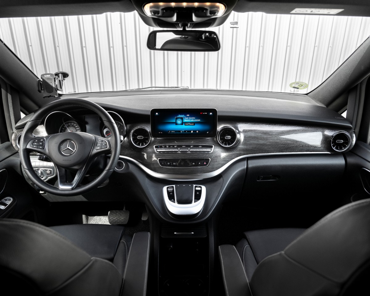 Mercedes clase v 220 Alquiler Luxevan